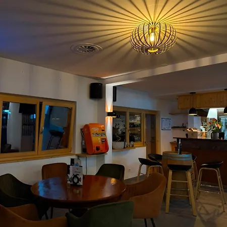 Le Refuge Restaurant