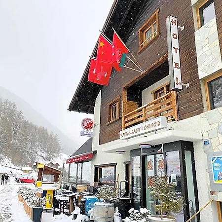 Le Refuge Restaurant Hotel *