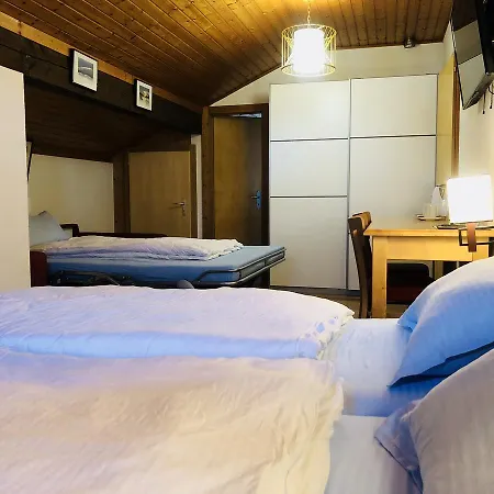 Qi-lin Restaurant * Ayer