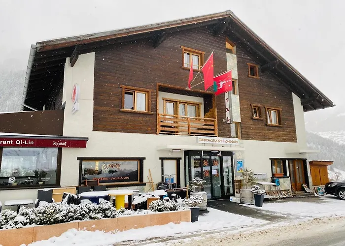 Qi-lin Restaurant Hotel Ayer