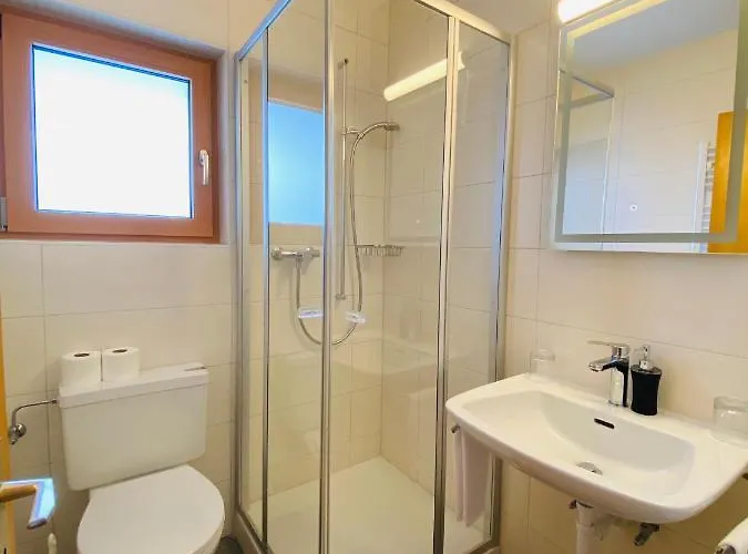 Qi-lin Restaurant * Ayer