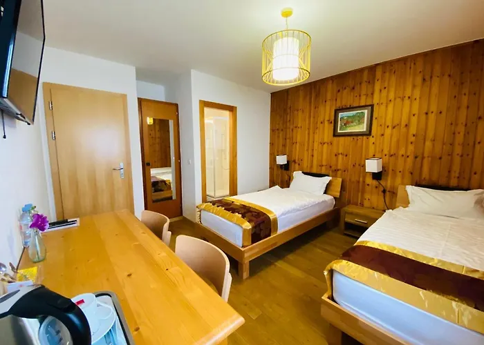 Hotel Qi-lin Restaurant *